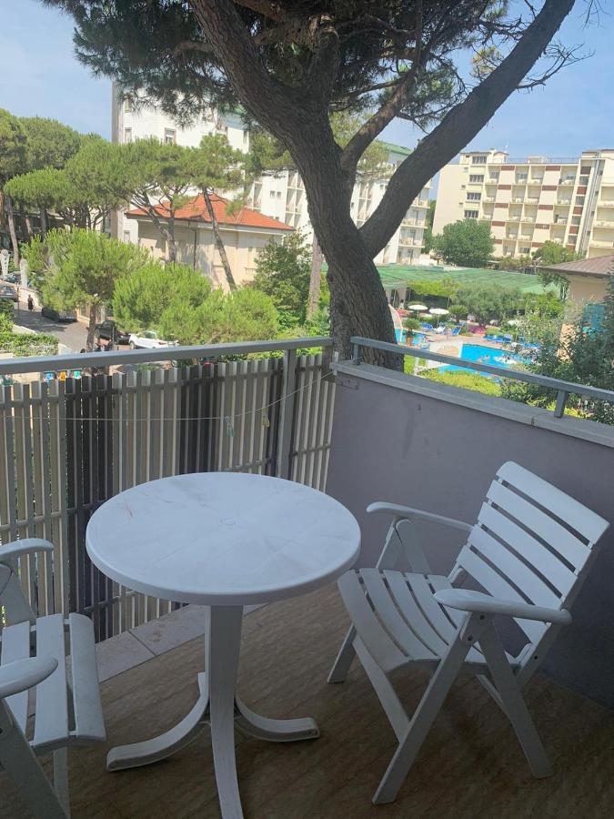 Hotel Viamare Milano Marittima Exterior foto